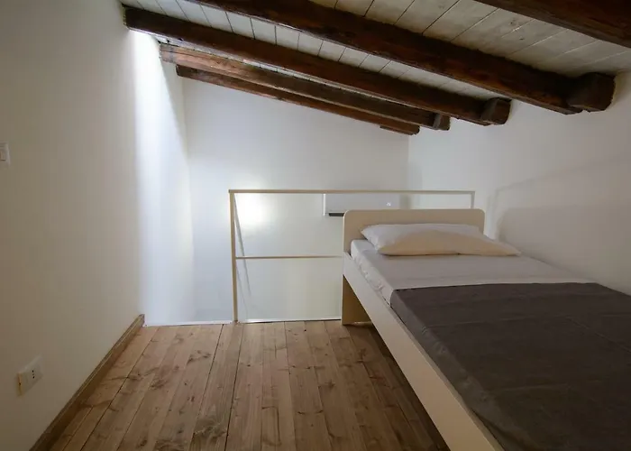 Ficodi Apartments